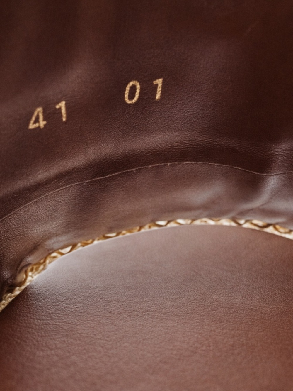 Fendi platform sandals with embroidered logo strap Size: EU 41 / US 11 - Picture 5 of 17